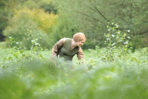 Gilraen tending the field